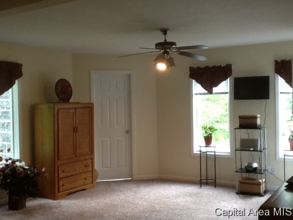 2525 Old River Road Springfield, IL 62707 - Photo 11 of 22