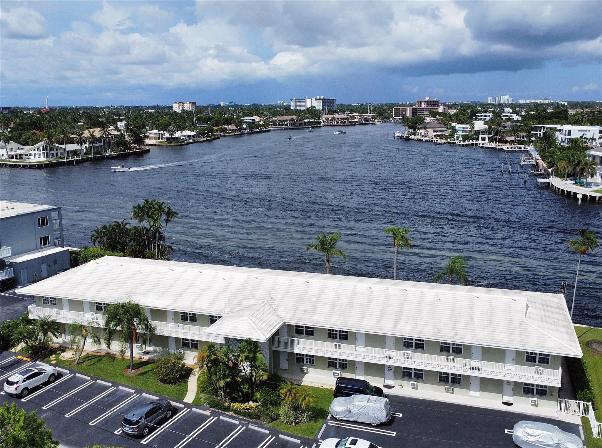 1105 South Riverside Drive, Unit 205 Pompano Beach, FL 33062 - Photo 4 of 19 Photo 4