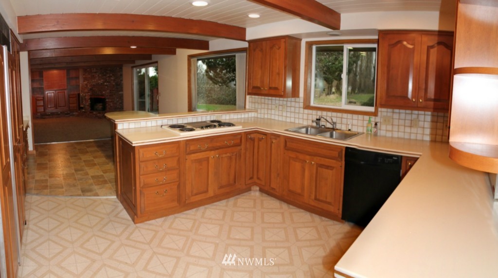 16135 McLean Road Mount Vernon, WA 98273 - Photo 9 of 22