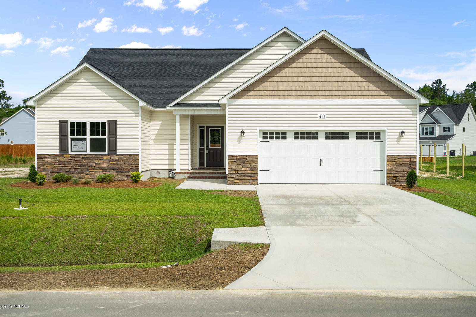 302 Windward Landing Holly Ridge, NC 28445 - Photo 1 of 25 SIMILAR PHOTO