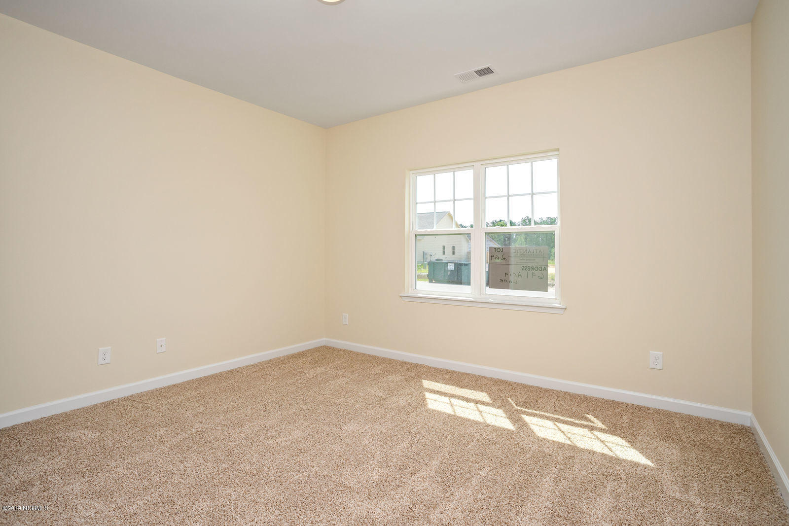 302 Windward Landing Holly Ridge, NC 28445 - Photo 6 of 25 SIMILAR PHOTO