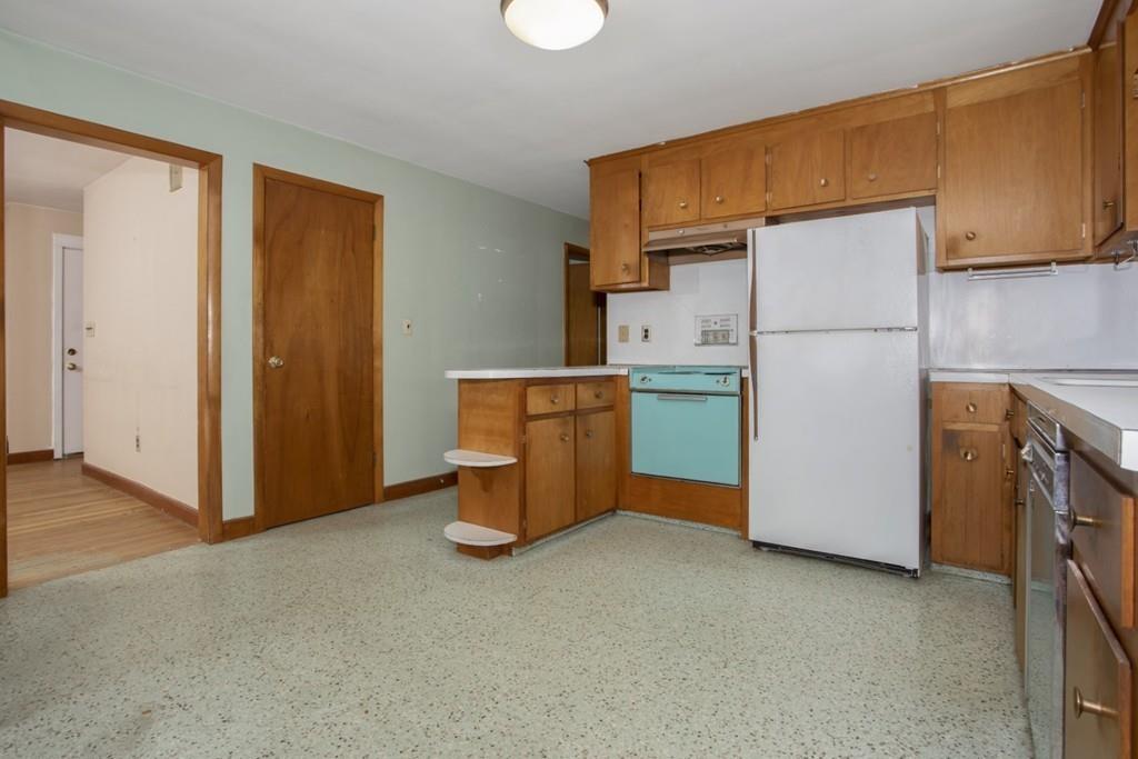 18 Janice Road Lynn, MA 01904 - Photo 12 of 31 Gallery Image 12