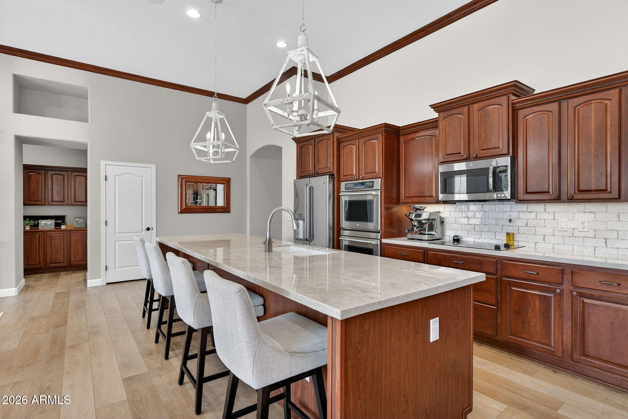 654 East Hampton Court Gilbert, AZ 85295 - Photo 10 of 70 10-web-or-mls-025E Hampton Ct