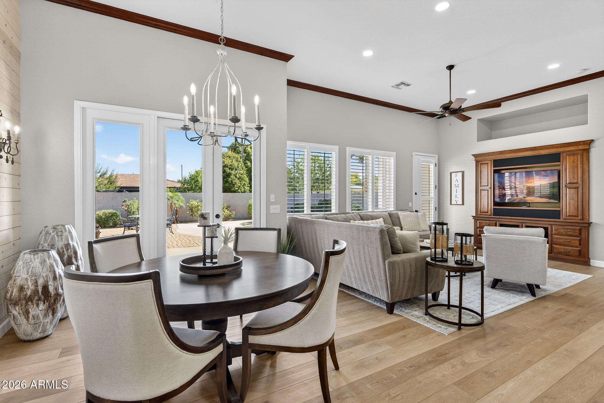 654 East Hampton Court Gilbert, AZ 85295 - Photo 16 of 70 17-web-or-mls-031E Hampton Ct