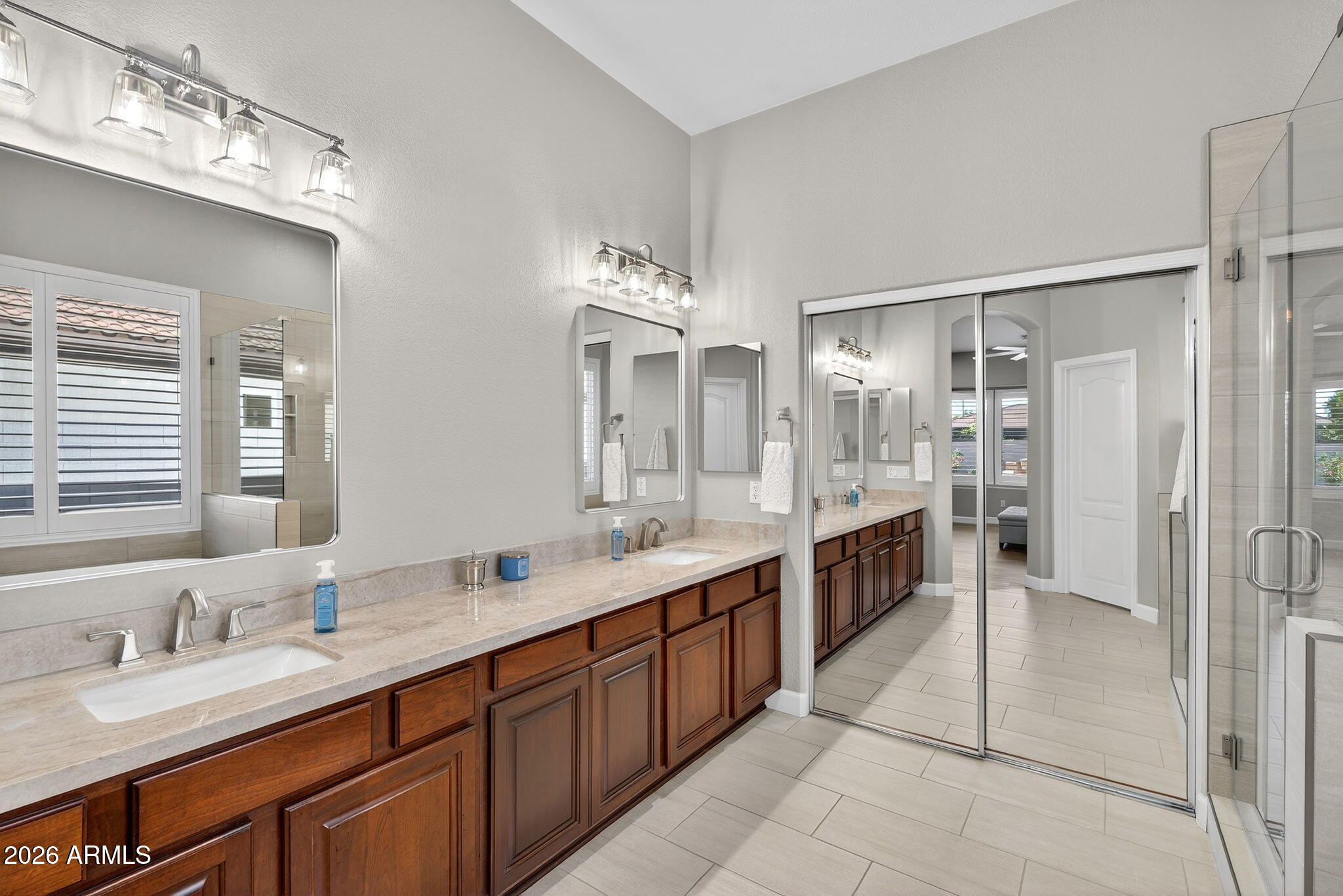 654 East Hampton Court Gilbert, AZ 85295 - Photo 29 of 70 30-web-or-mls-009E Hampton Ct