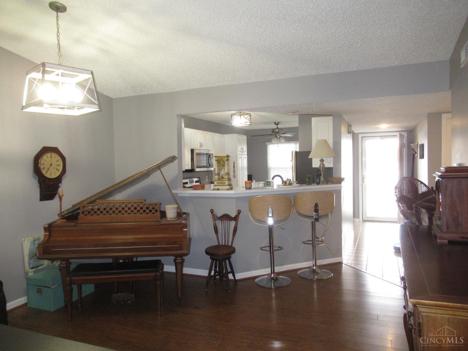 7620 Cheviot Road, Unit 407 Cincinnati, OH 45247 - Photo 7 of 26