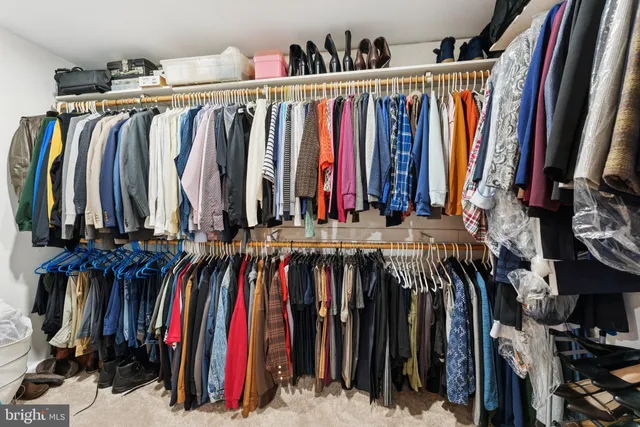 $599,999 | 14556 Eastman Street, Woodbridge, VA 22193