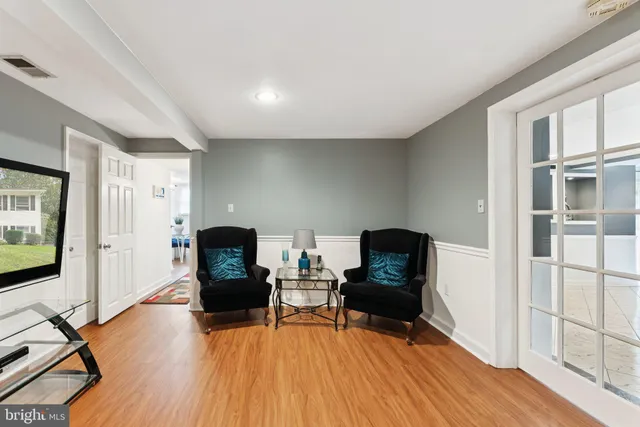 $599,999 | 14556 Eastman Street, Woodbridge, VA 22193