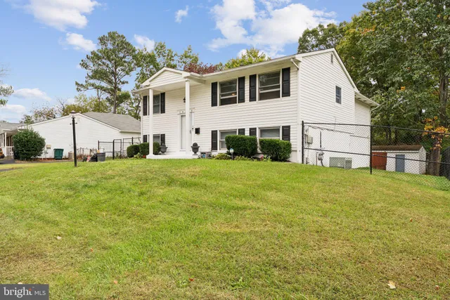 $599,999 | 14556 Eastman Street, Woodbridge, VA 22193