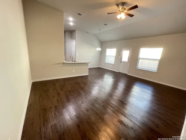 $499,995 | 10023 Westover Bluff, San Antonio, TX 78251