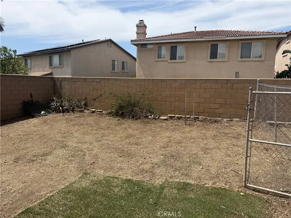 $3,200 | 5756 Bay Hill Lane, Fontana, CA 92336