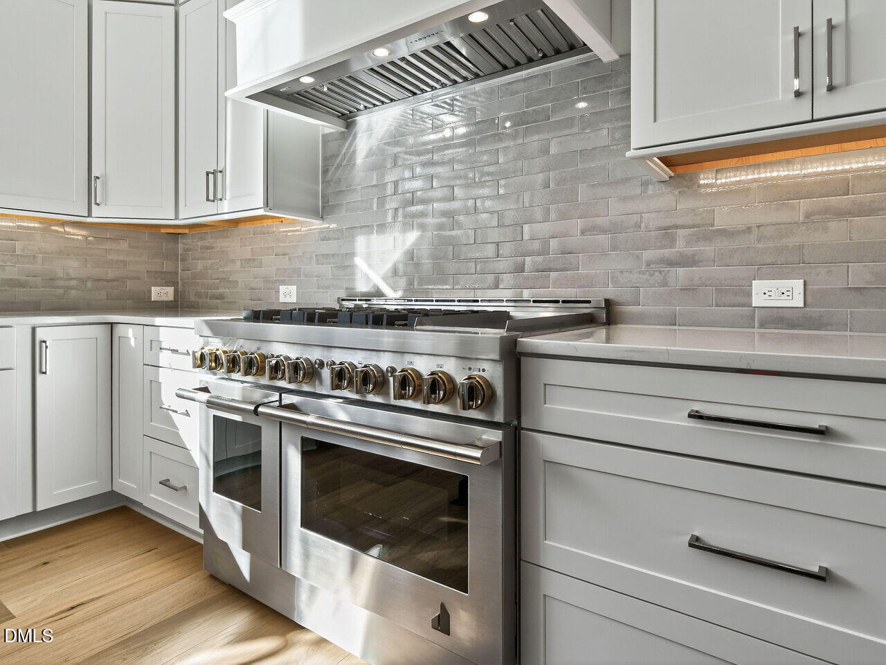 3340 Colby Chase Drive Apex, NC 27539 - Photo 20 of 59 016-1280x960-kitchen