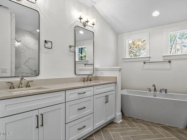 $1,289,000 | 3340 Colby Chase Drive, Apex, NC 27539