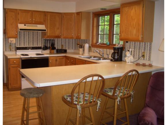 30 Moonbrook Drive Rutland, VT 05701 - Photo 2 of 24