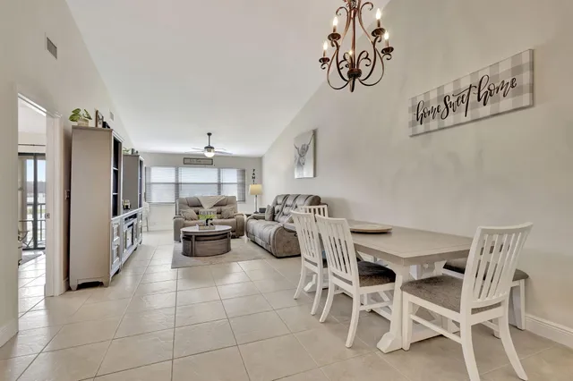 $2,700 | 4693 Lucerne Lakes Boulevard East, Unit 203, Lake Worth, FL 33467