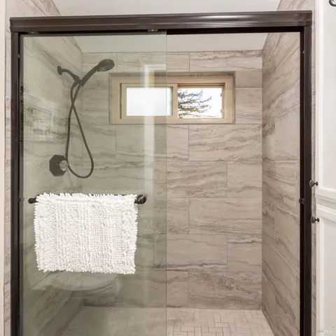 $599,000 | 2734 Lakeview Drive, Santa Rosa, CA 95405