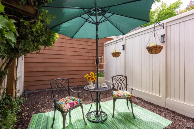 $599,000 | 2734 Lakeview Drive, Santa Rosa, CA 95405