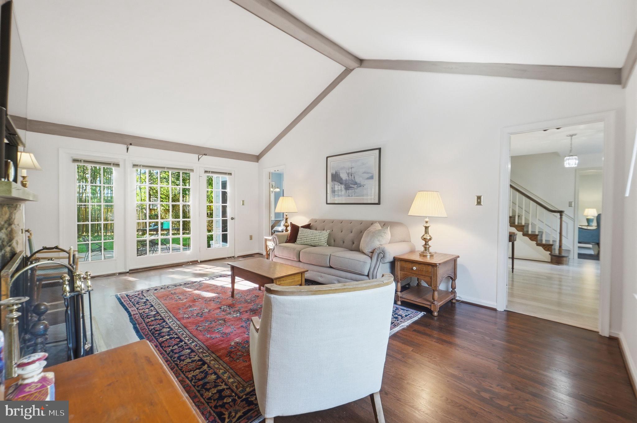 15205 Winstead Lane Silver Spring, MD 20905 - Photo 7 of 54 Light Filled Room