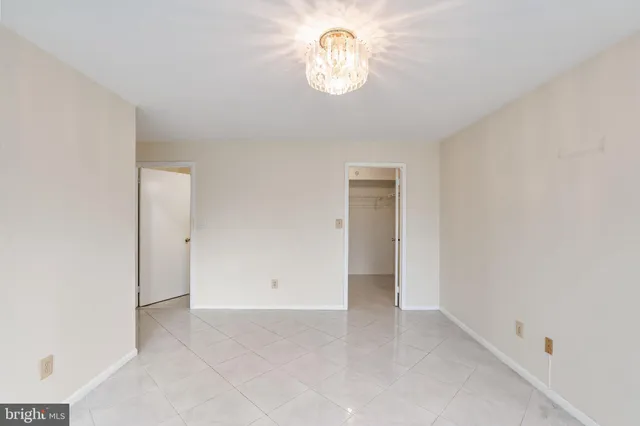 $2,000 | 119 Acadia Court, Unit 10, Princeton, NJ 08540