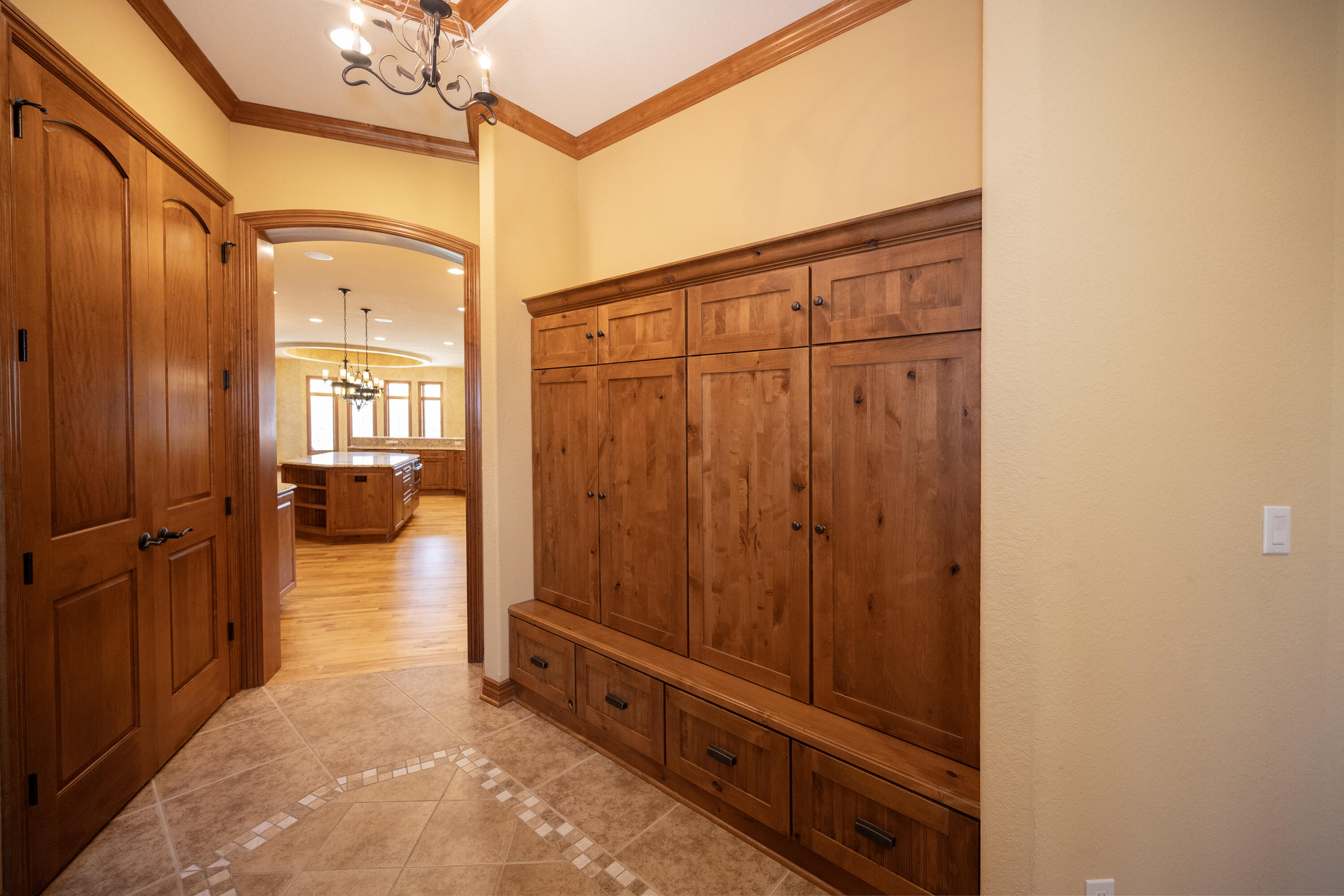 1512 West County Line Road Mequon, WI 53092 - Photo 42 of 74 Mudrm_5