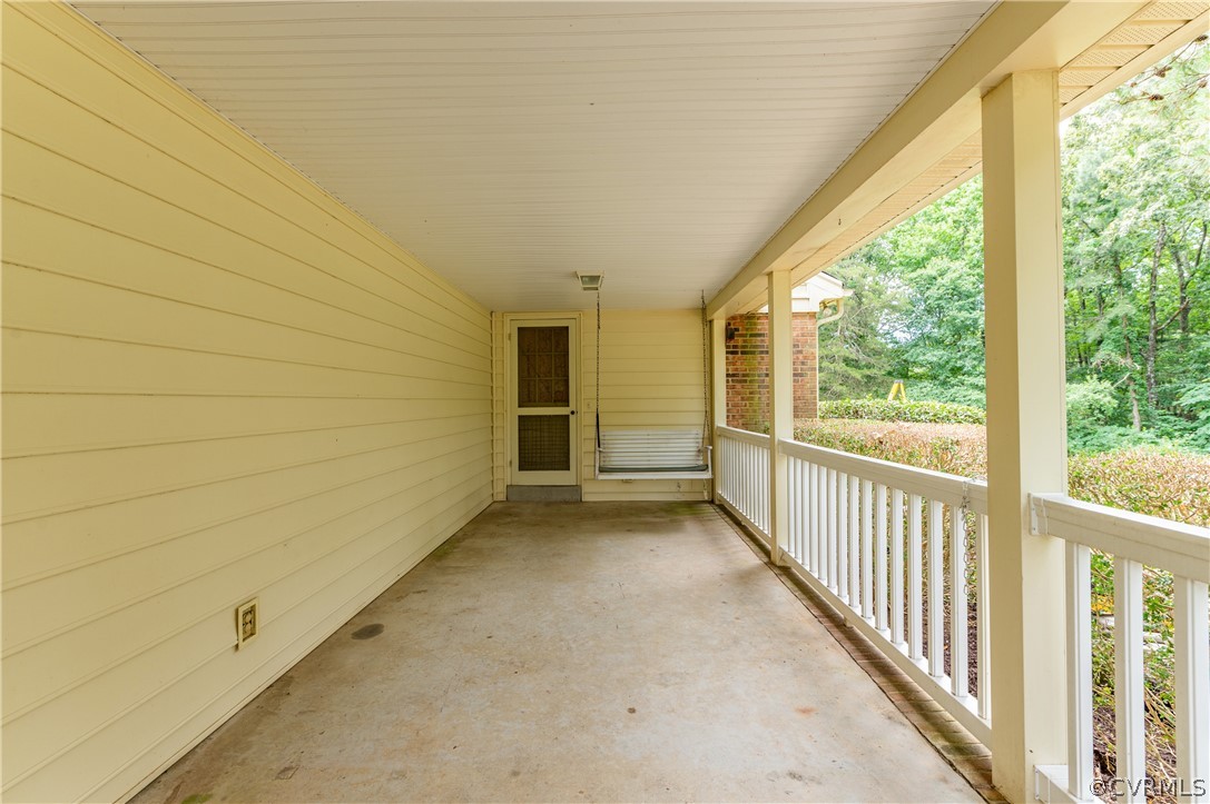 1410 Page Road Midlothian, VA 23113 - Photo 20 of 24 Gallery Image 20