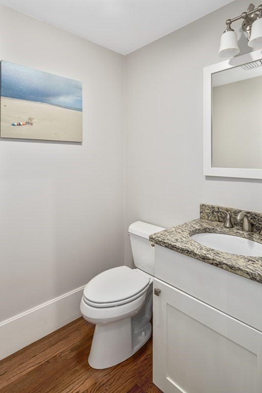 257 West 3rd Street, Unit 3 Boston, MA 02127 - Photo 9 of 18