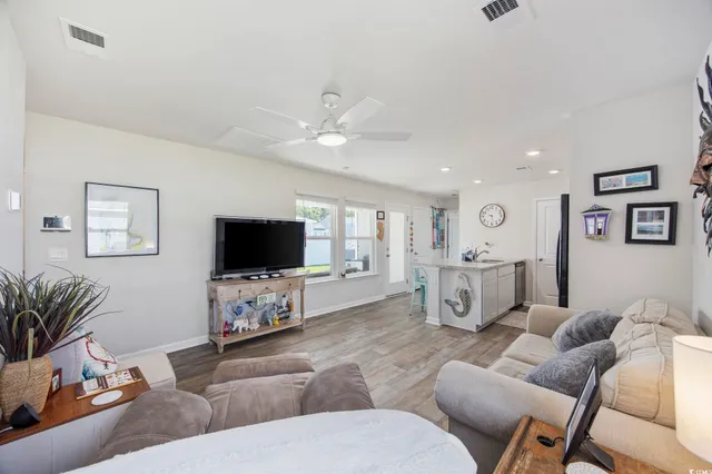 $242,500 | 924 Akron Street, Conway, SC 29526