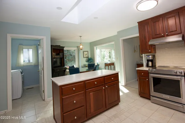 $465,000 | 5 Kahkwa Trail, Pinehurst, NC 28374