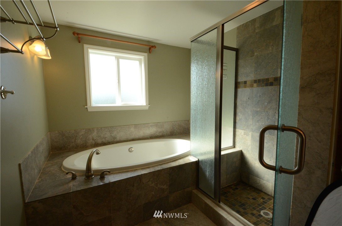 18502 Forstrom Street Southwest Rochester, WA 98579 - Photo 14 of 23