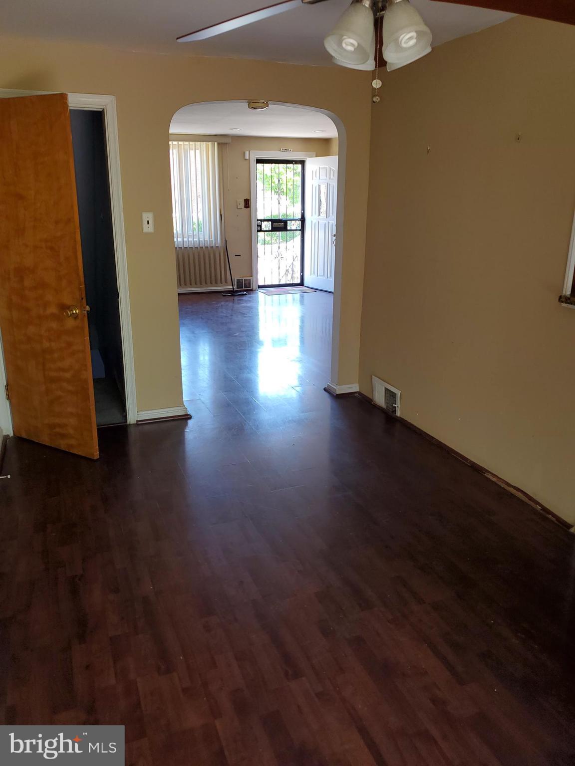 1208 Berkley Road Darby, PA 19023 - Photo 3 of 17