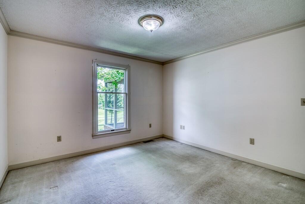 389 Winterham Drive Abingdon, VA 24211 - Photo 33 of 52 Primary Bedroom