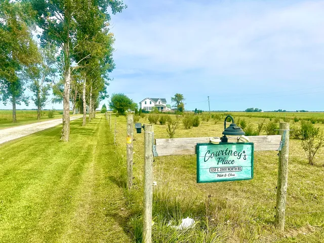 $302,000 | 1258 East 2900 North Road, Clifton, IL 60927