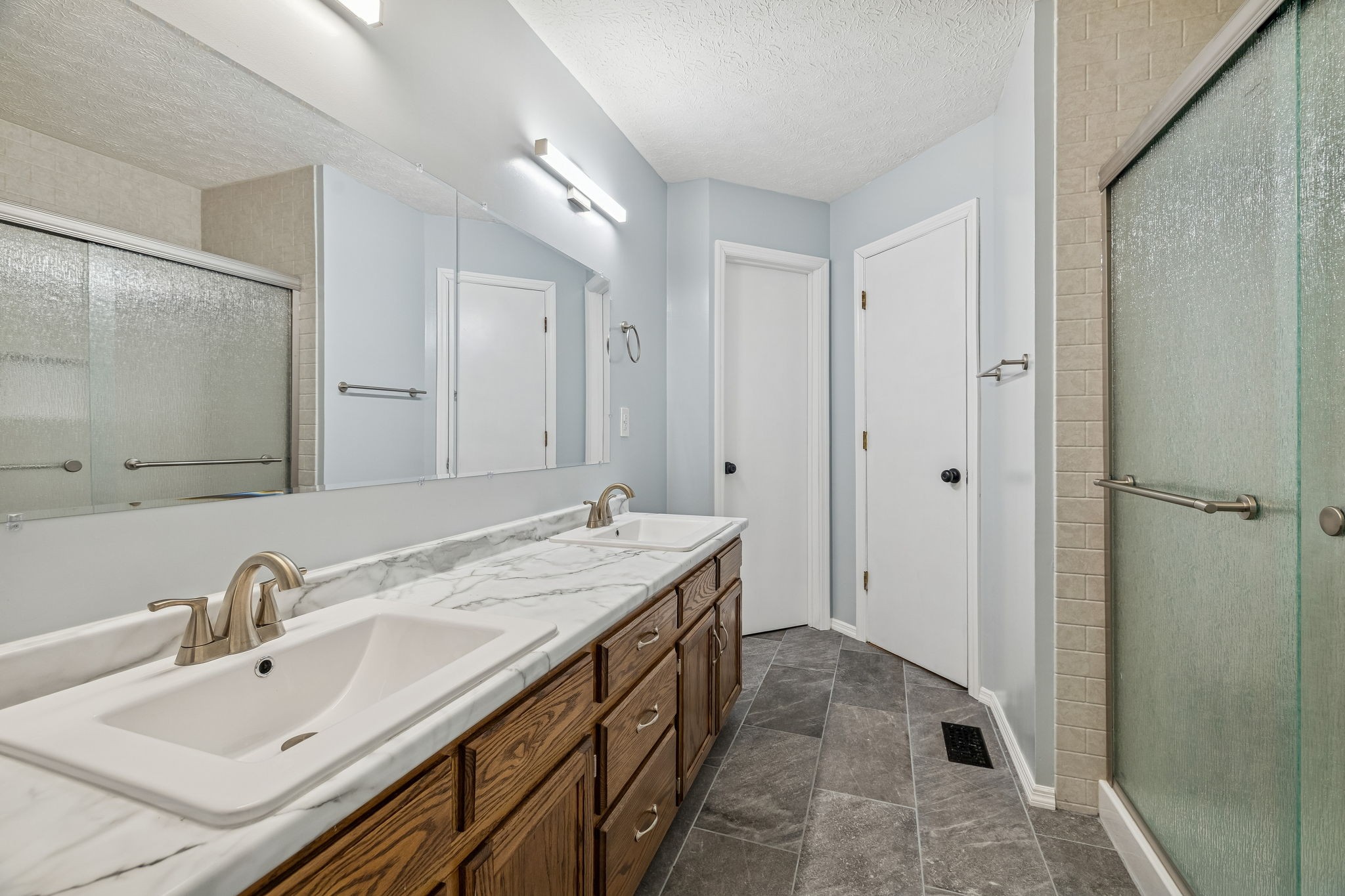 179 West Hester Road Cottontown, TN 37048 - Photo 23 of 43 a bathroom with a sink and a mirror