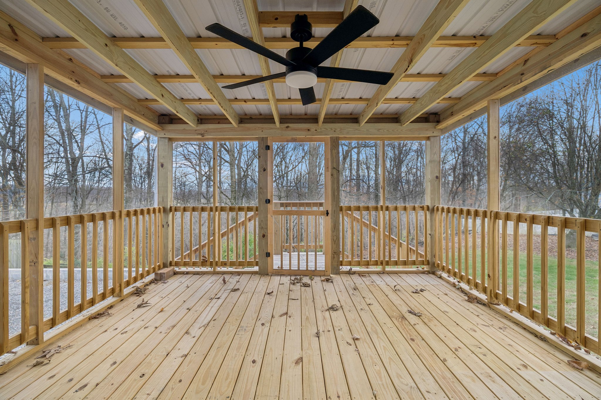 179 West Hester Road Cottontown, TN 37048 - Photo 39 of 43 a view of wooden balcony