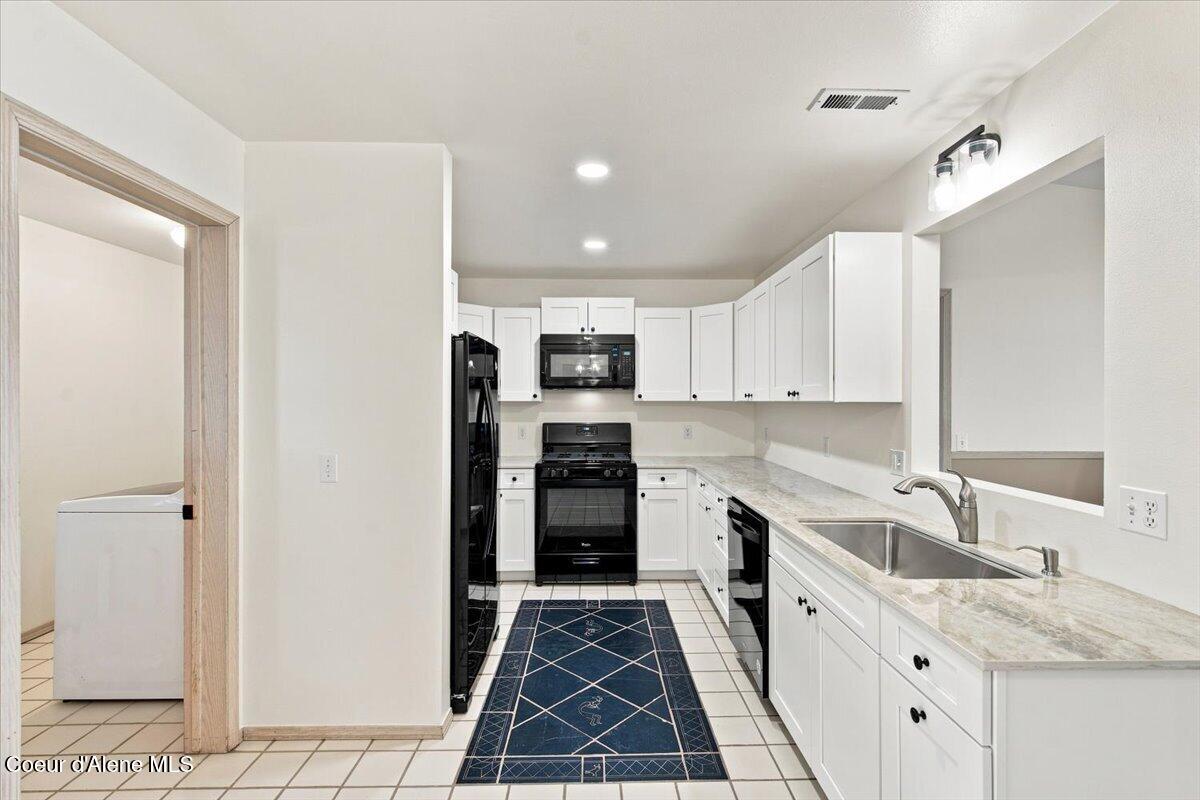781 South Pleasant View Road Post Falls, ID 83854 - Photo 7 of 38 10-Kitchen