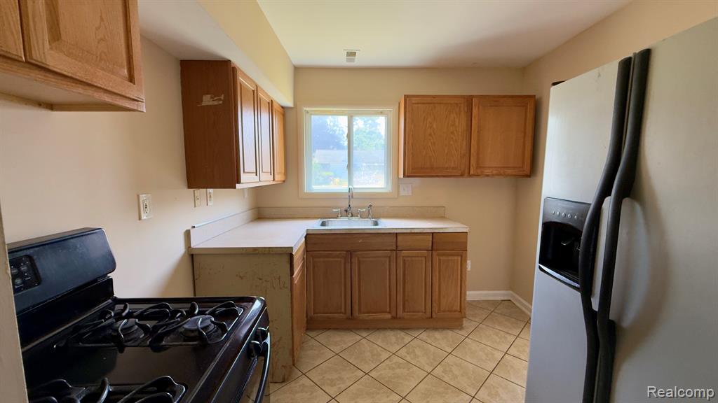 26742 Penn Street Inkster, MI 48141 - Photo 9 of 14