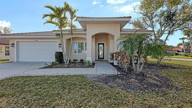 $585,000 | 4756 Ringwood Meadow, Sarasota, FL 34235