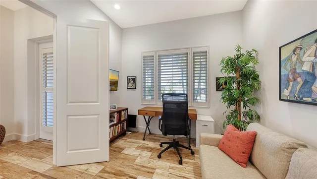 $585,000 | 4756 Ringwood Meadow, Sarasota, FL 34235