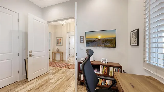 $585,000 | 4756 Ringwood Meadow, Sarasota, FL 34235