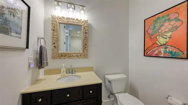 $585,000 | 4756 Ringwood Meadow, Sarasota, FL 34235