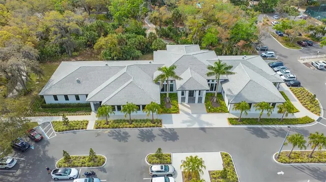 $585,000 | 4756 Ringwood Meadow, Sarasota, FL 34235