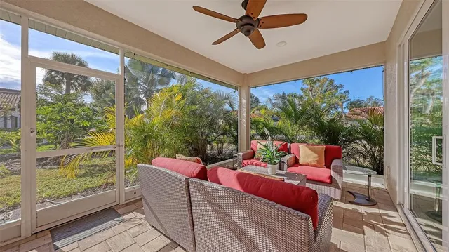 $585,000 | 4756 Ringwood Meadow, Sarasota, FL 34235