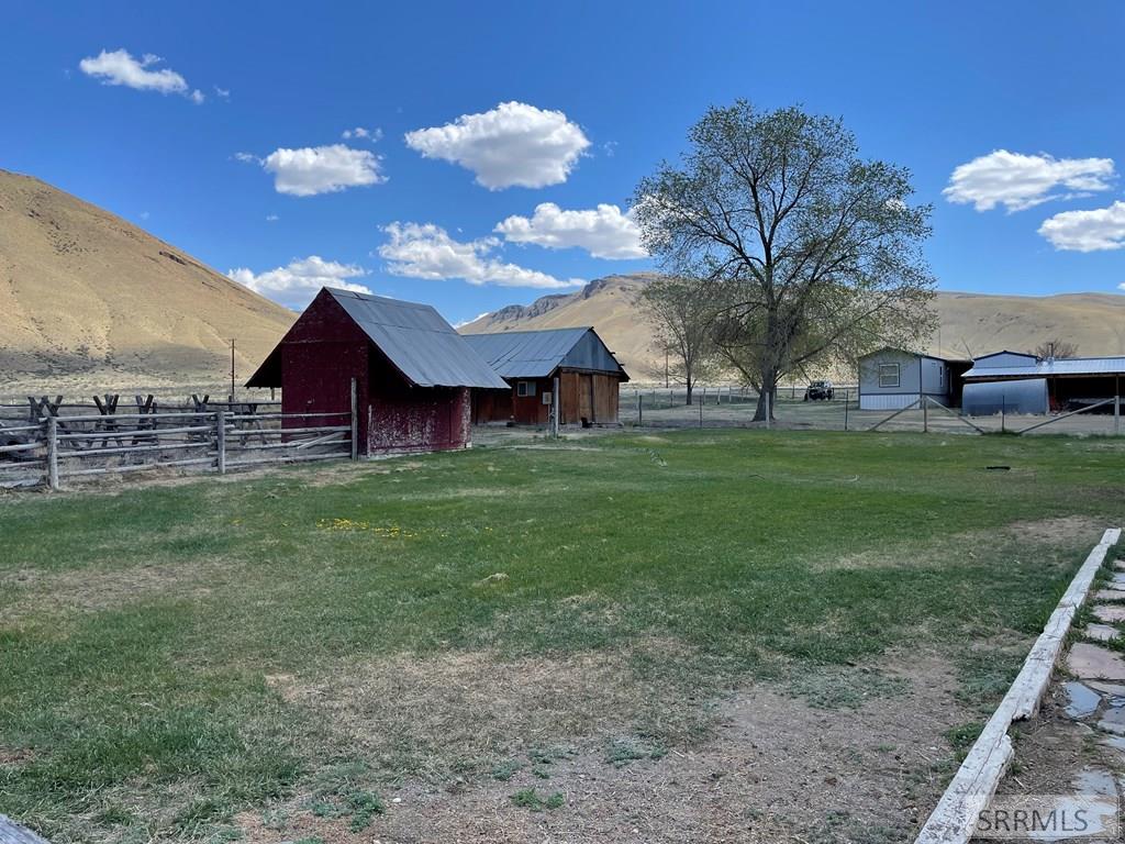 23496 State Highway 75 Challis, ID 83226 - Photo 23 of 44