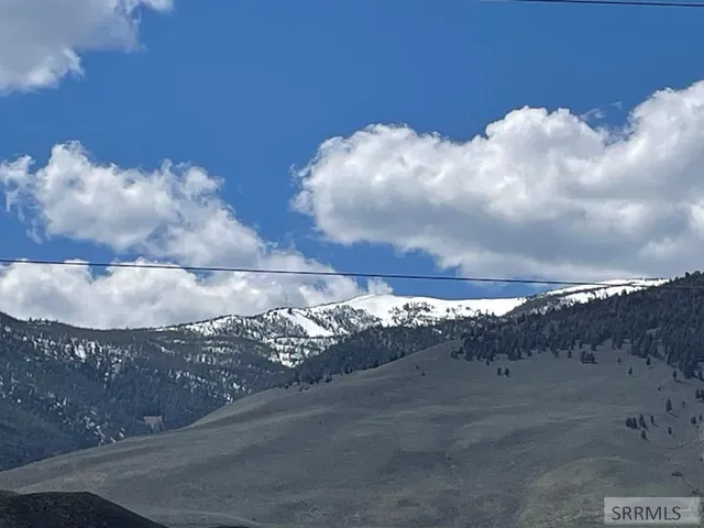 $199,900 | 23496 State Highway 75, Challis, ID 83226