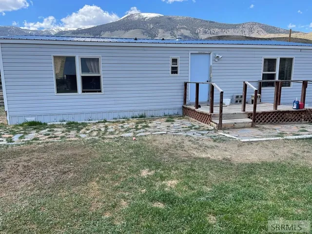 $199,900 | 23496 State Highway 75, Challis, ID 83226