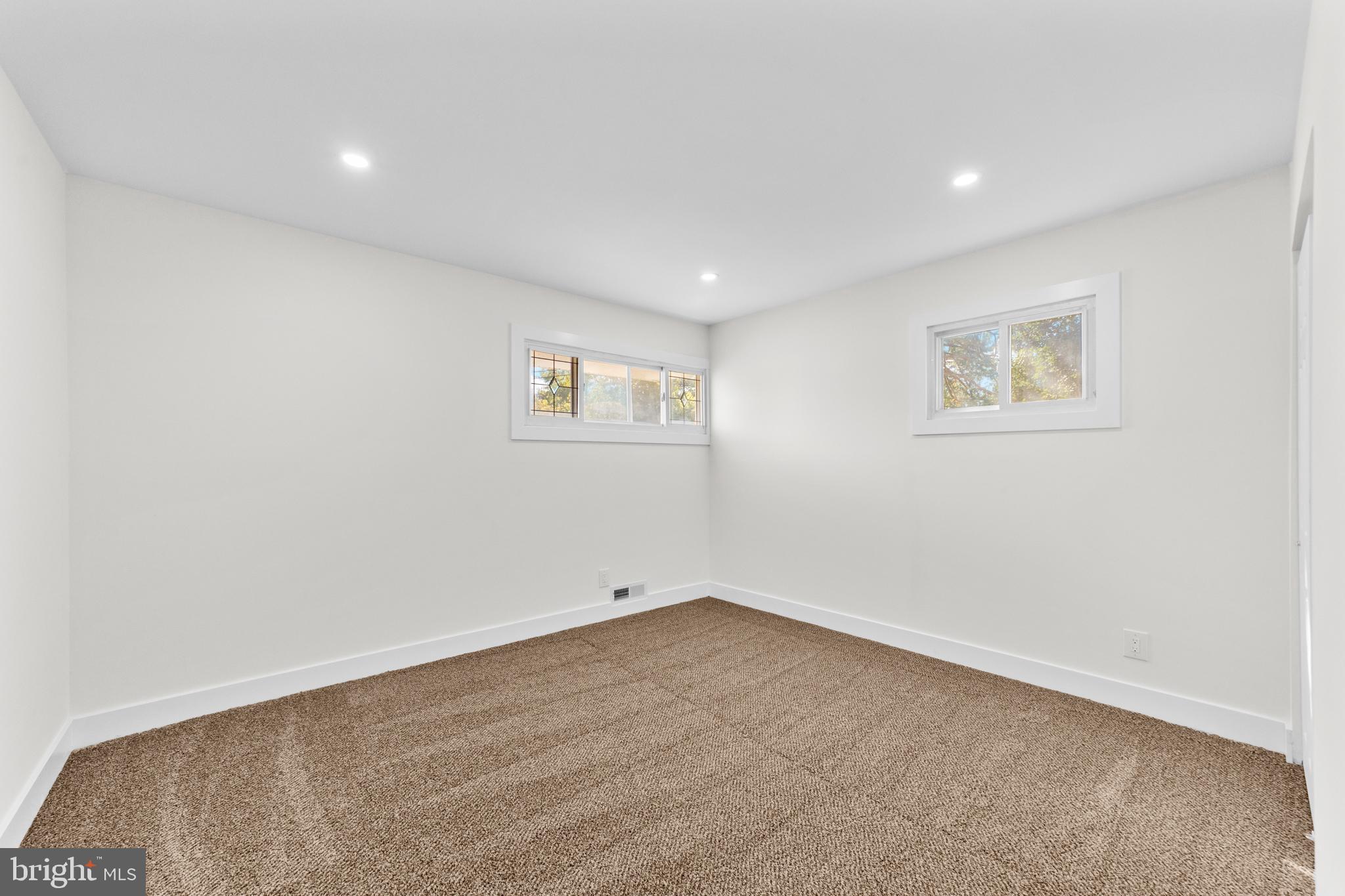 100 Colwick Drive Somers Point, NJ 08244 - Photo 16 of 30 an empty room with windows