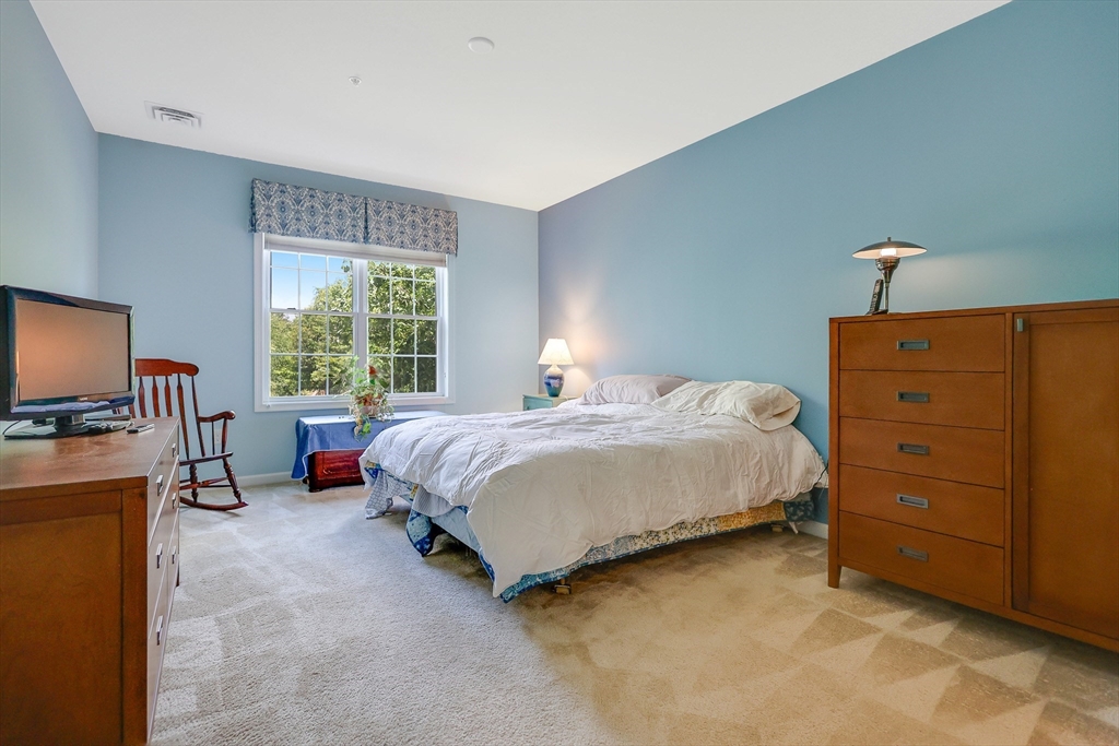 36 Abigail Way, Unit 1009 Reading, MA 01867 - Photo 12 of 29