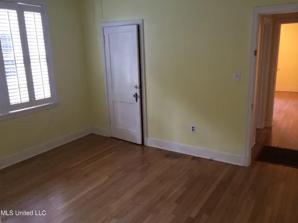 $1,950 | 4056 Redwing Avenue, Jackson, MS 39206