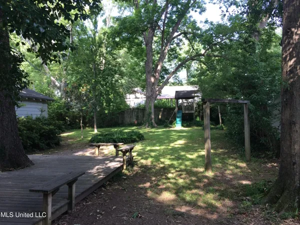 $1,950 | 4056 Redwing Avenue, Jackson, MS 39206