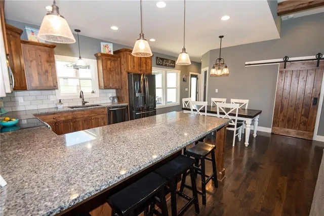 $549,900 | 4012 Hackberry Lane, Bates City, MO 64011